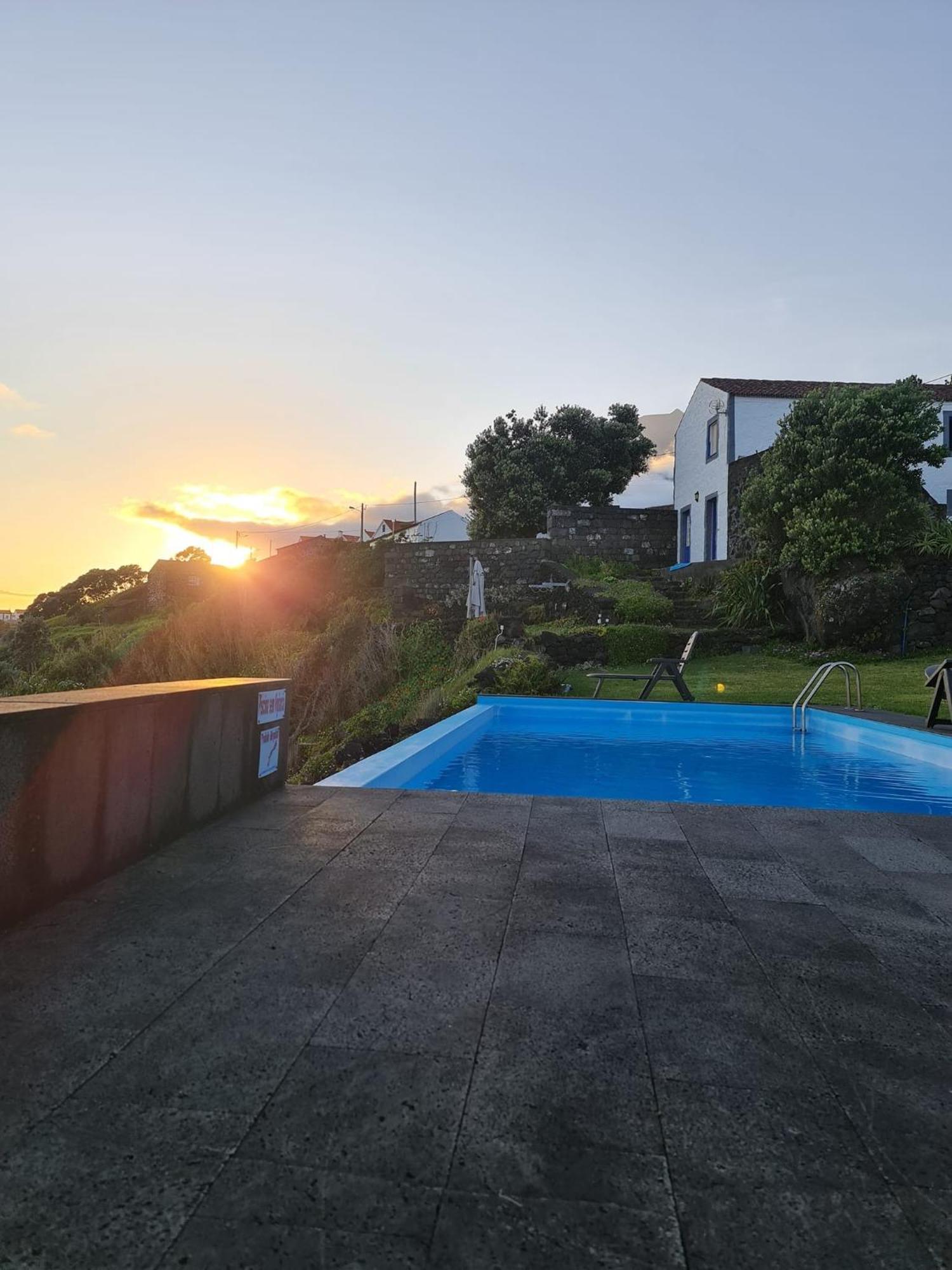 Casa Azul Guest House Lajes do Pico Exterior photo